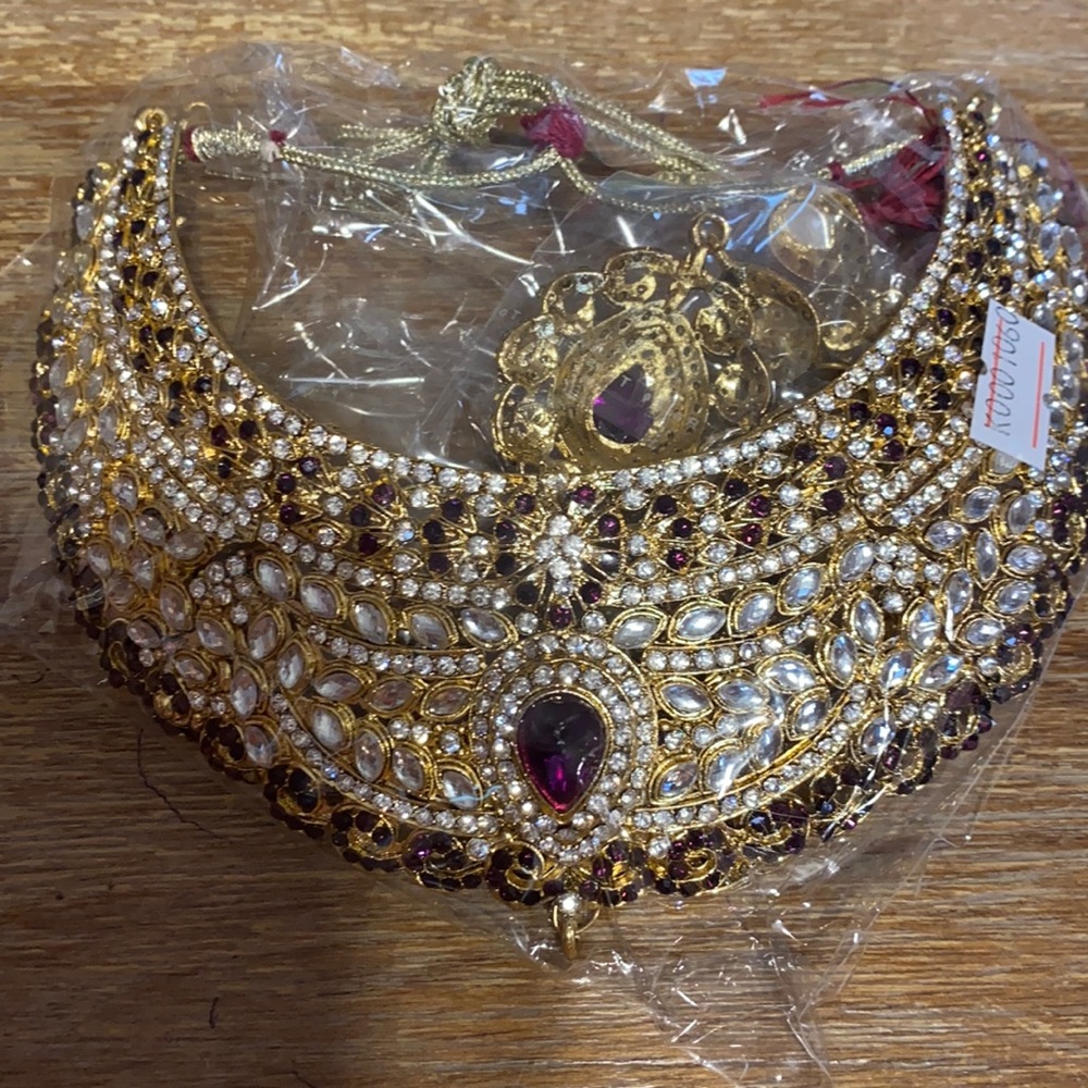Indian jewelry set